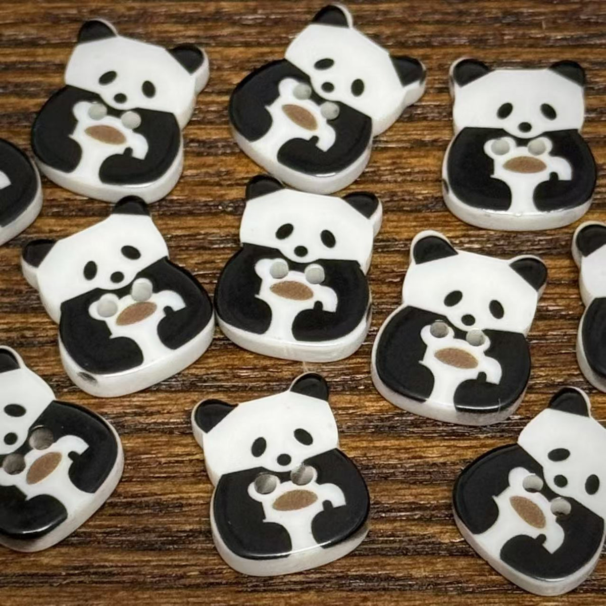 可爱小熊猫卡通树脂纽扣儿童手工娃娃衣服配件bjd装饰辅料玩偶扣