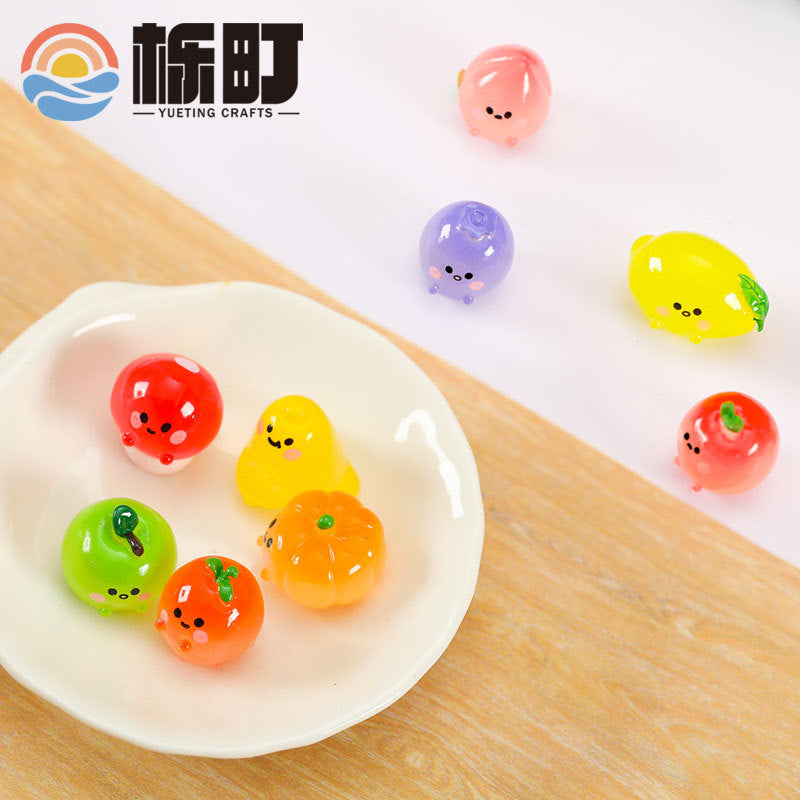 微景观树脂仿真夜光水果荔枝草莓可爱创意工艺品食玩小摆件批发