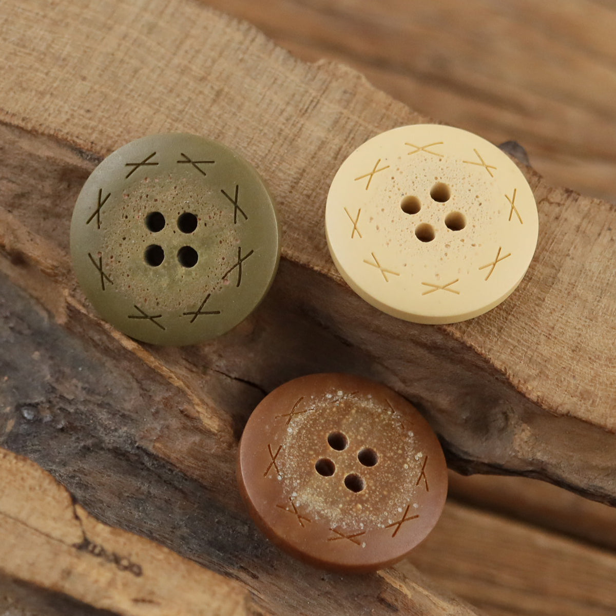 Bunli - DIY 10 Pack Engraved Round Button