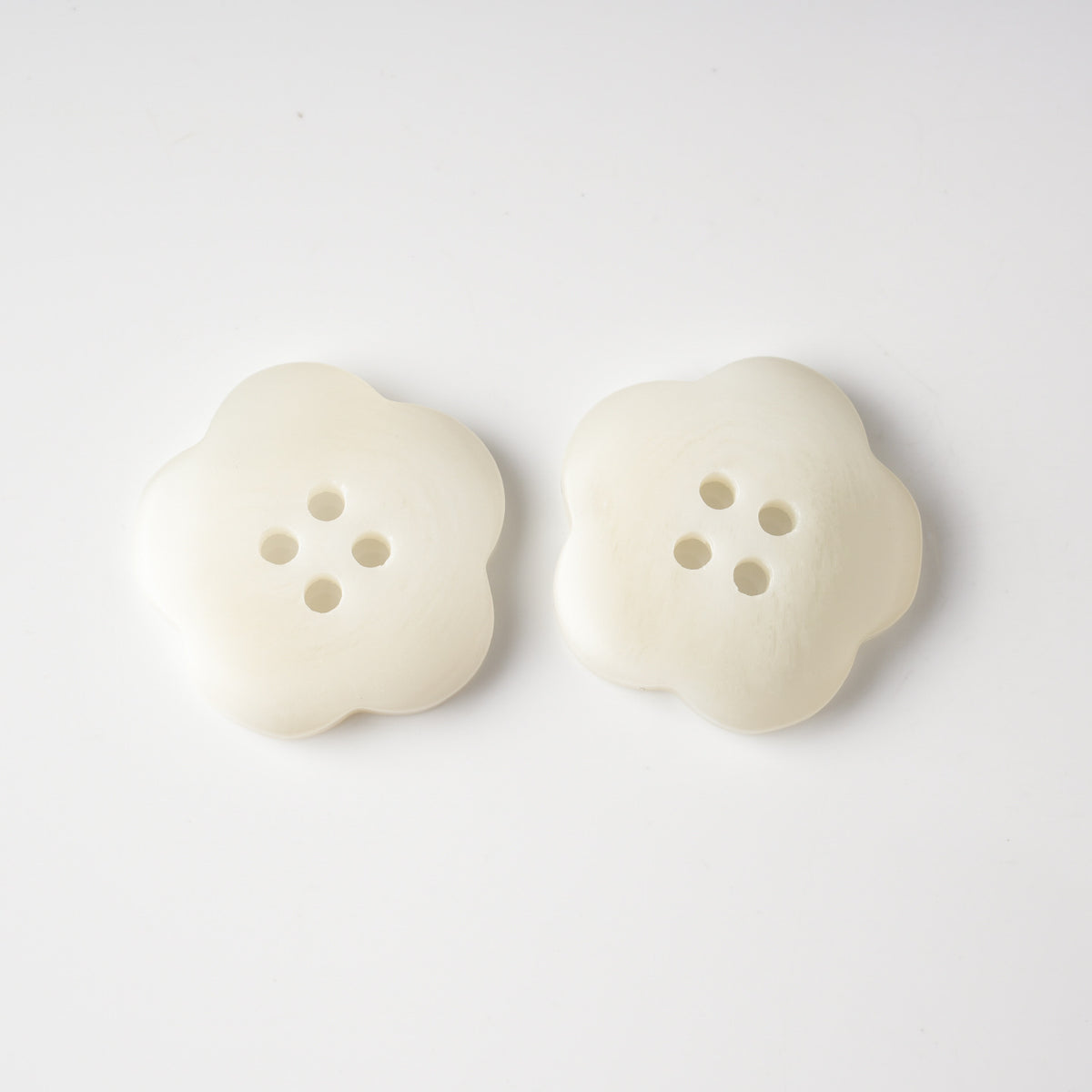 Bunli - DIY 10 Pack Brown and Cream Flower-Shaped Button