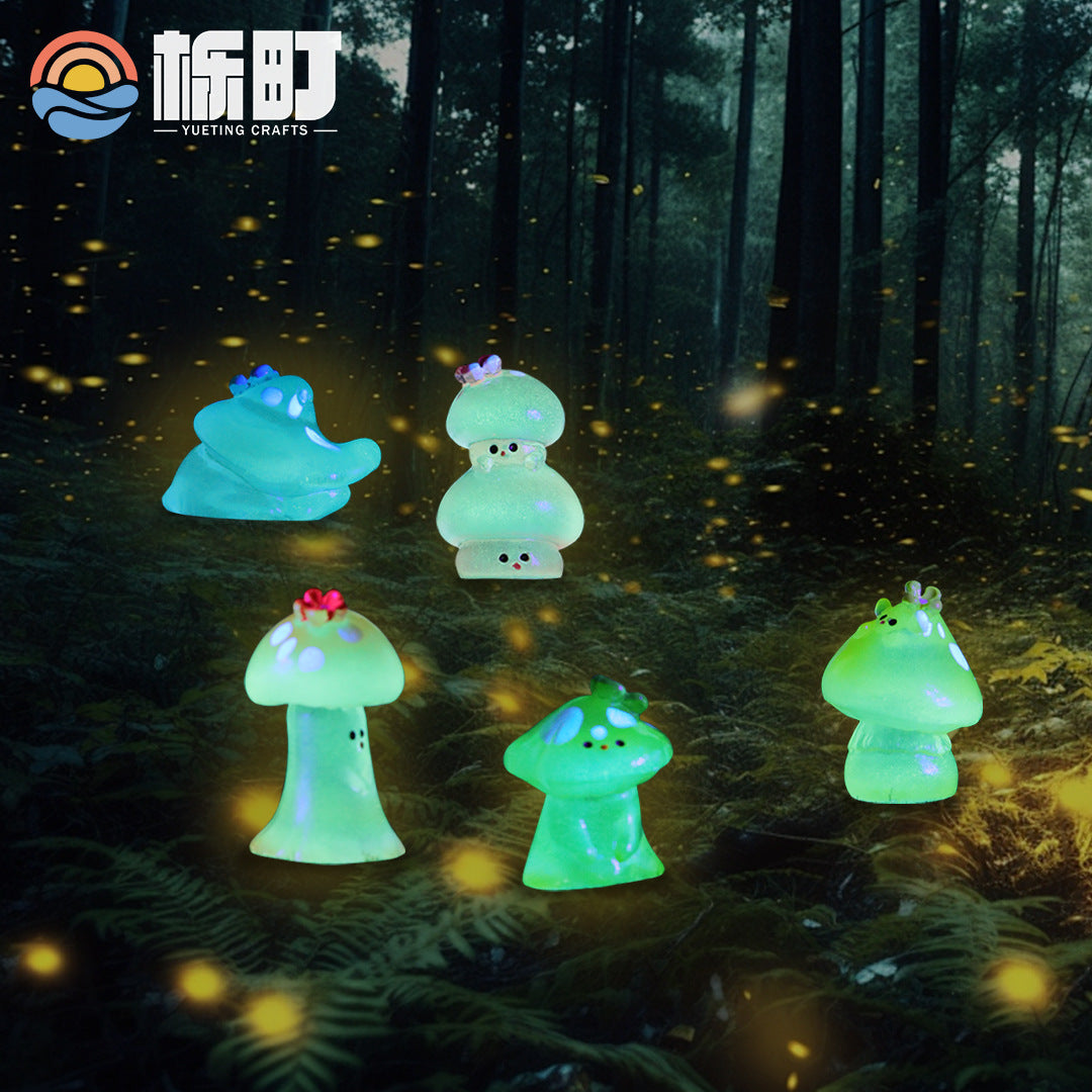 微景观创意仿真夜光小蘑菇多肉盆栽园艺造景装饰品配件迷你小摆件
