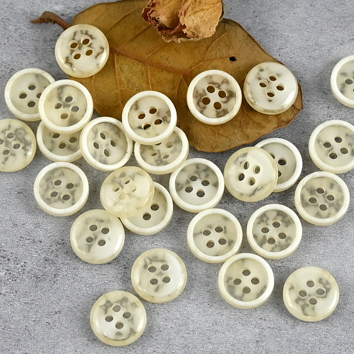 Bunli - DIY 10 Pack Translucent Glitter Four-Hole Button