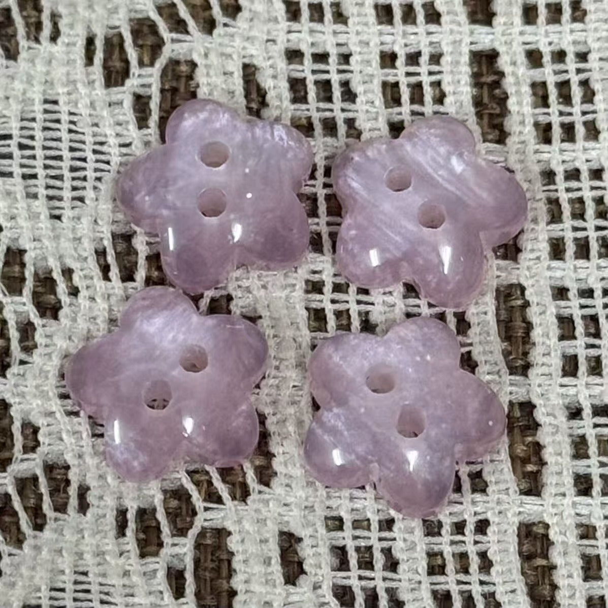彩色两眼梅花闪粉树脂纽扣单面包双面可用衬衫童装女装DIY装饰扣