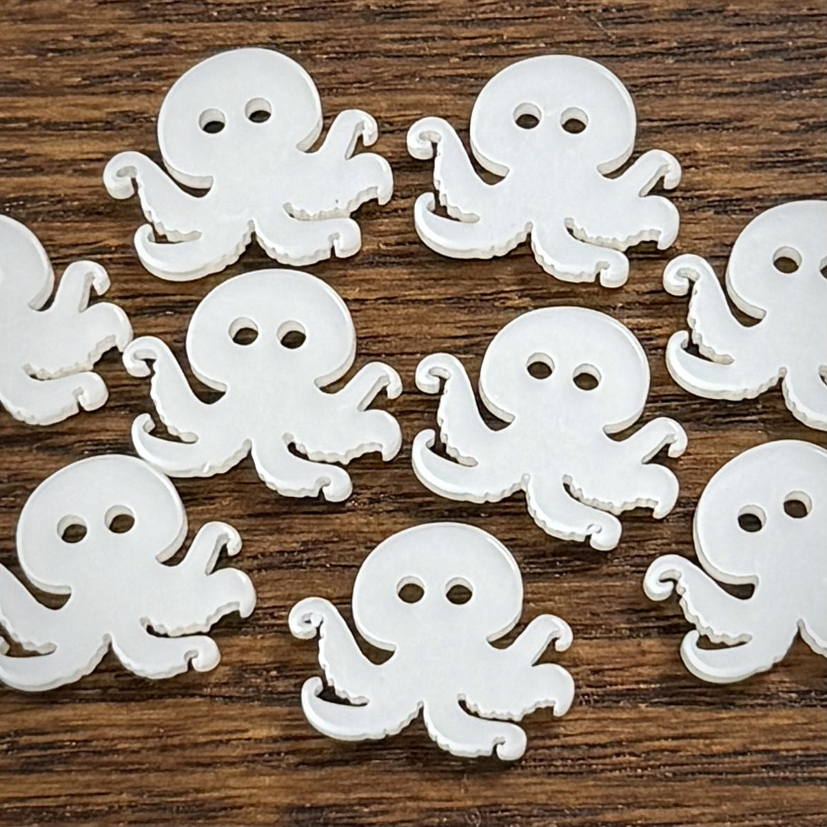 Bunli - DIY 10 Pack White Octopus Shape Button