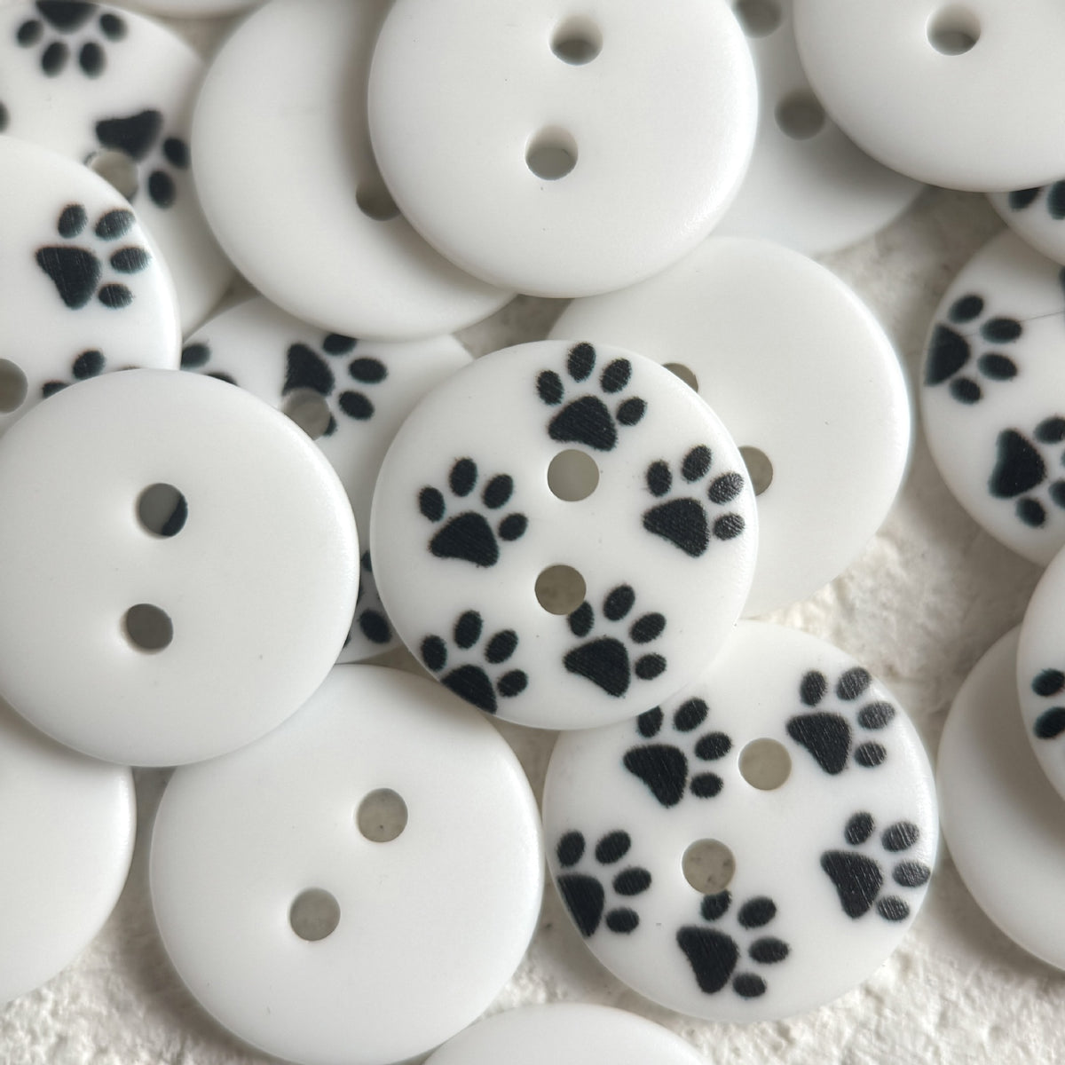 Bunli - DIY 10 Pack Multicolor Paw-Print Round Button