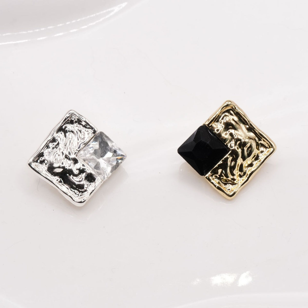 Bunli - DIY 10 Pack Textured Square Faceted-Accent Button