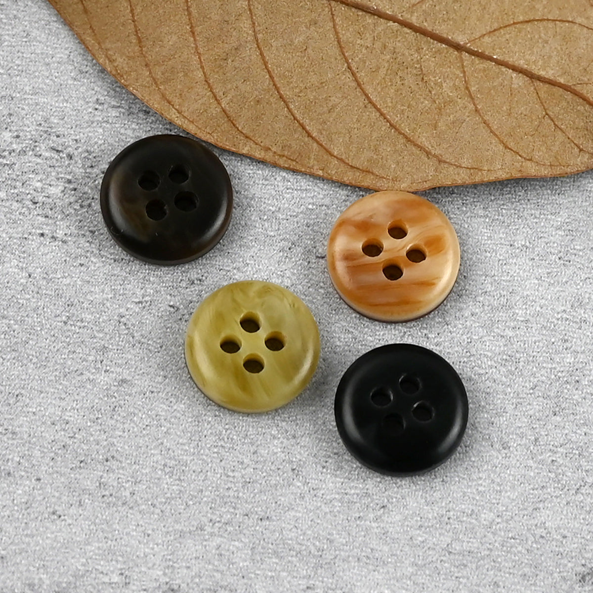 Bunli - DIY 10 Pack Gradient Contrast Four-Hole Button