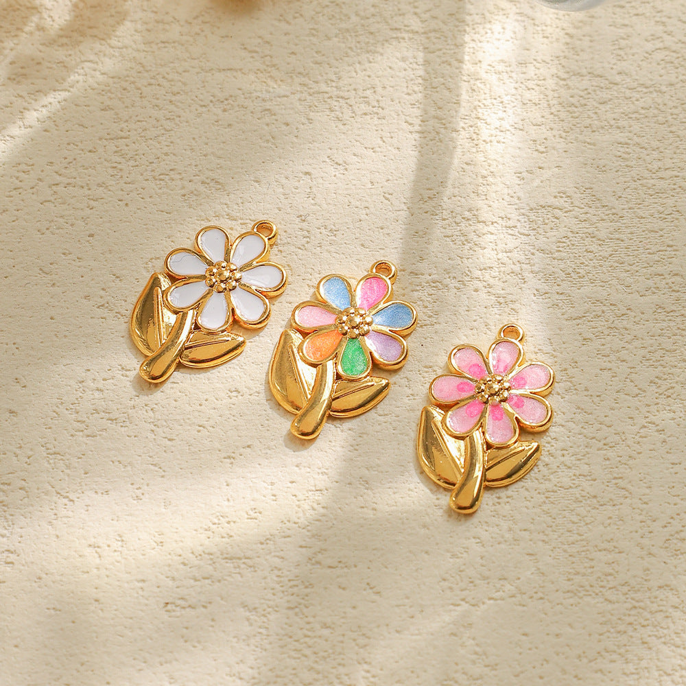 Elvane - Glossy Daisy Leaf Pendant Only