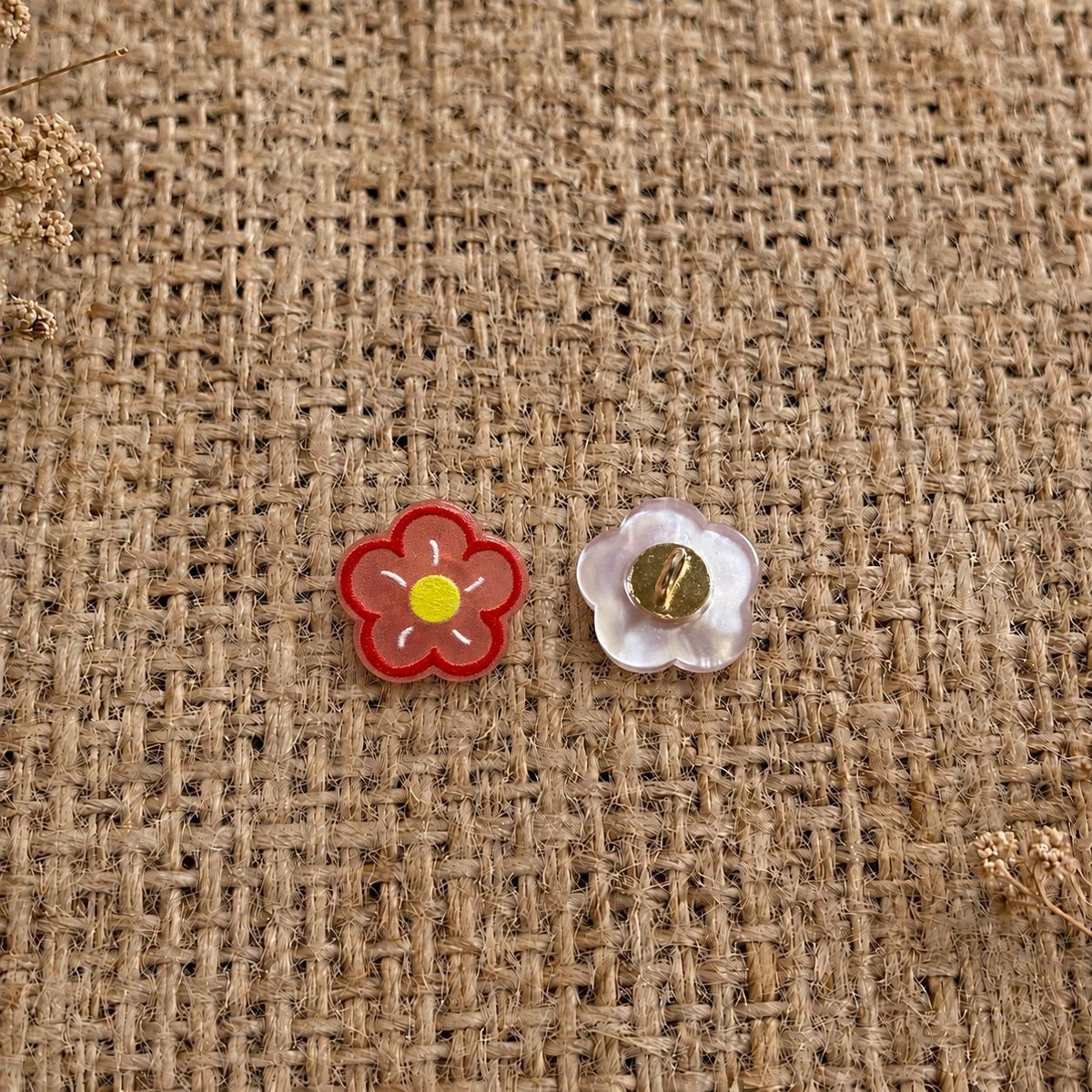新款彩色小清新花朵扣子diy配件针织衫开衫连衣裙有脚树脂纽扣