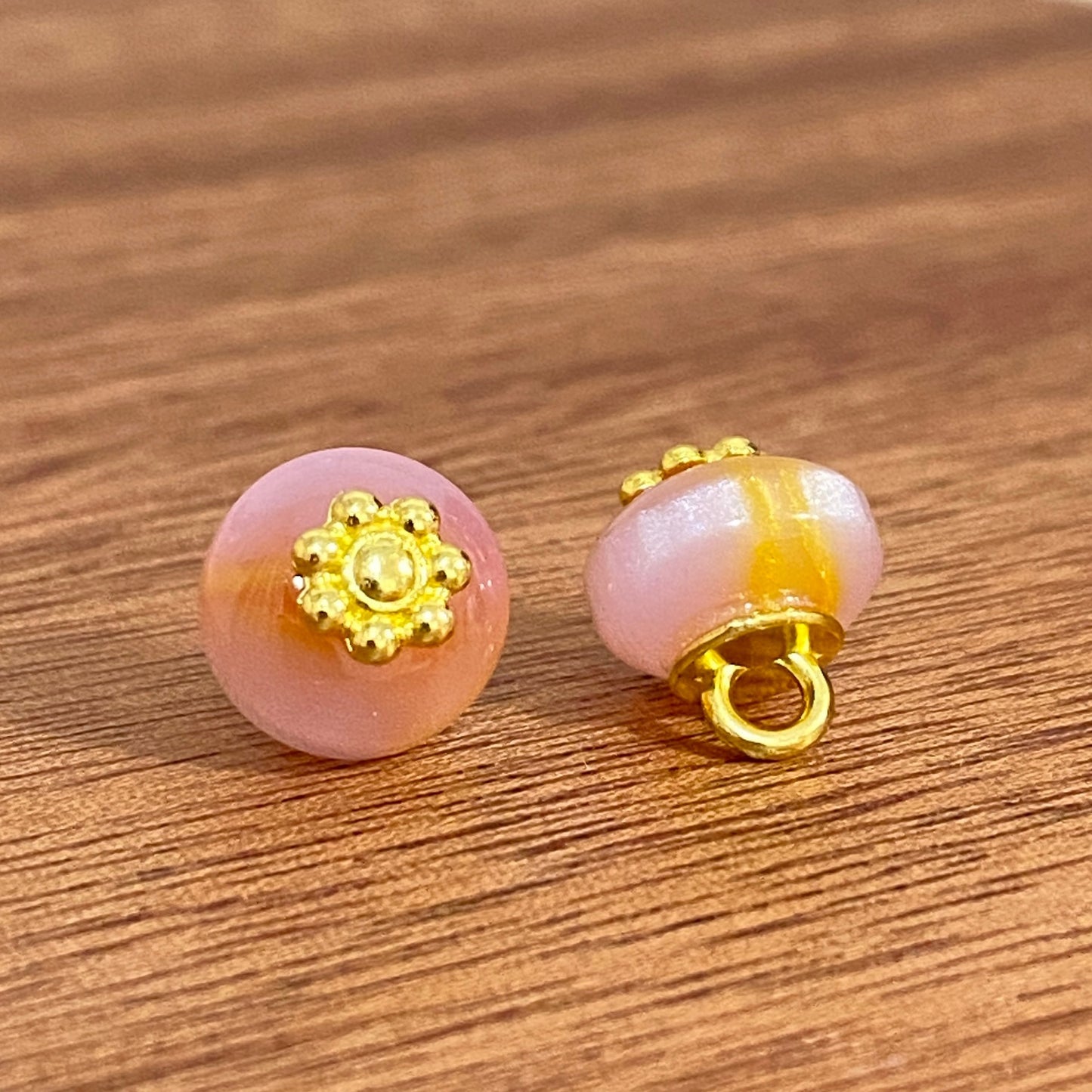 新中式三色渐变树脂扁珠旗袍纽扣复古金花托汉服盘扣服装辅料批发