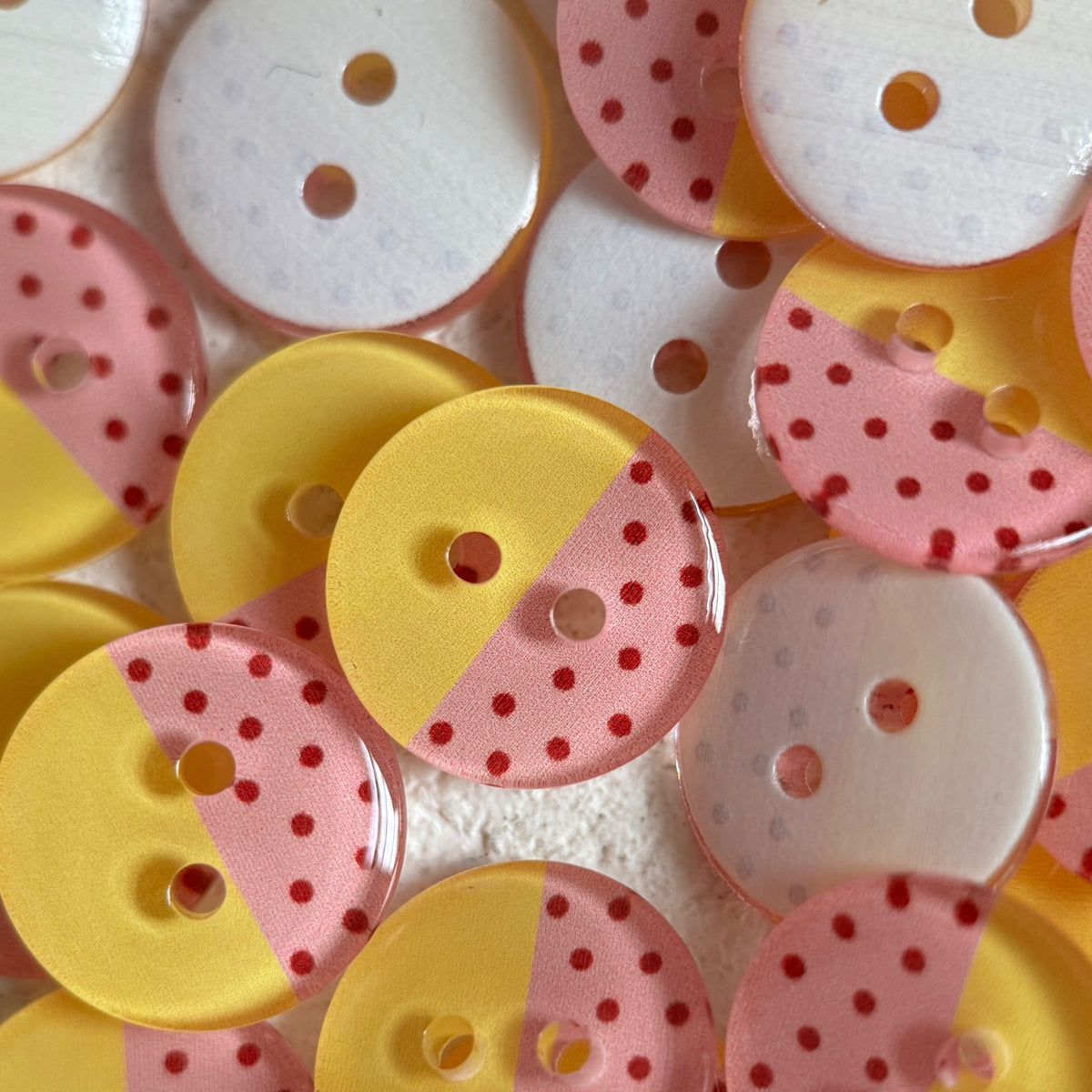 Bunli - DIY 10 Pack Yellow-Pink Polka-Dot Round Button