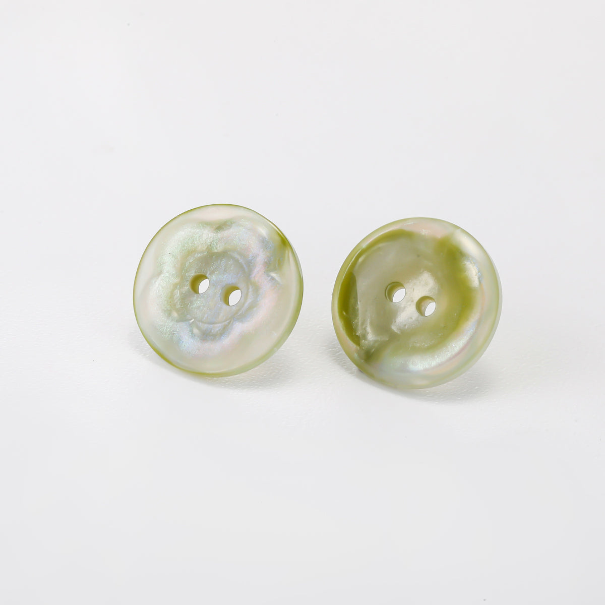 Bunli - DIY 10 Pack Iridescent Flower-Motif Round Button