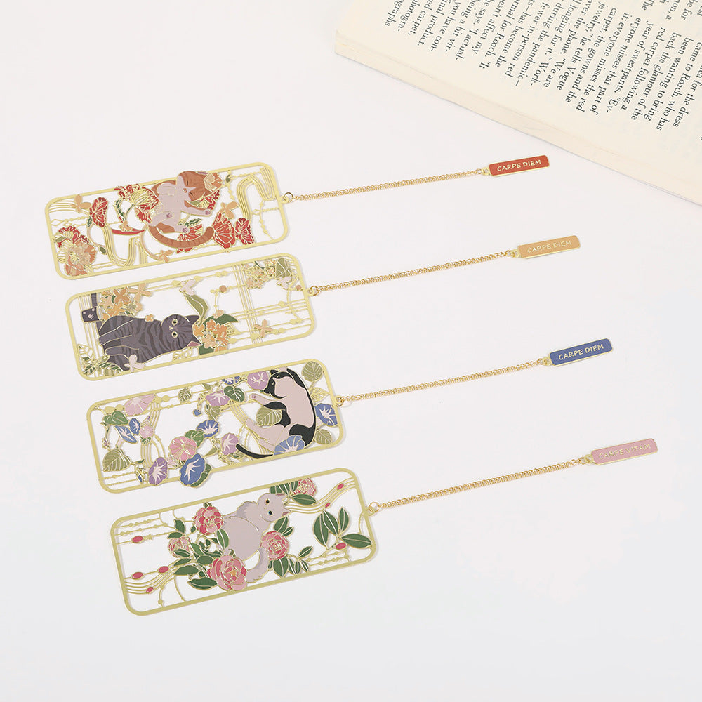 Novellea - Cat-Pose Chain-or-Tassel Bookmark