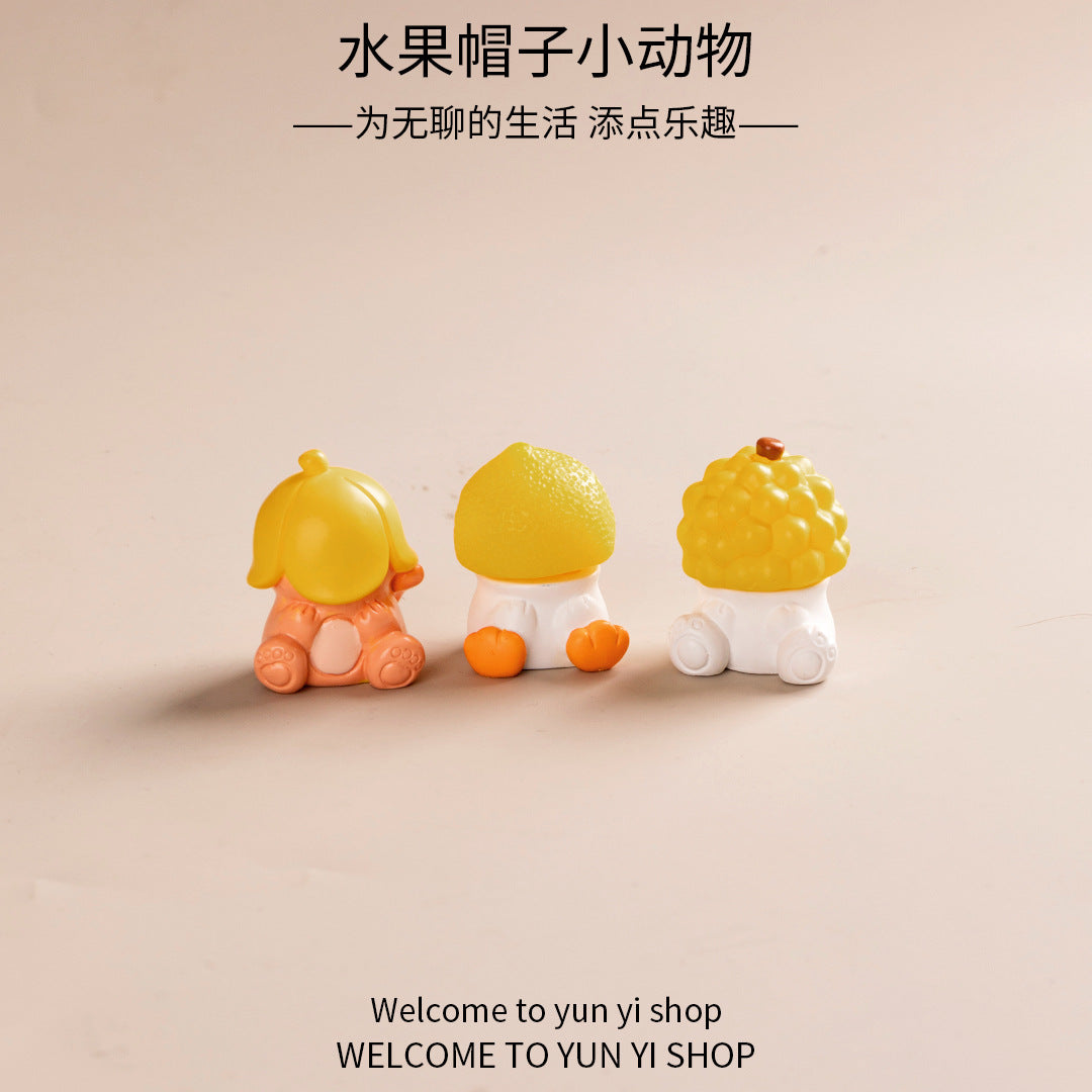 创意可爱水果帽子动物微景观盲盒装饰品配件办公室桌面迷你小摆件