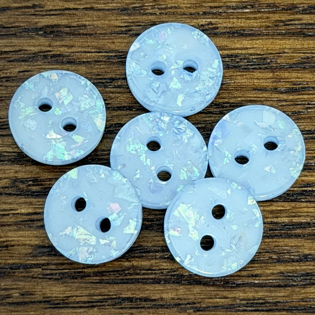 炫彩亮片可爱纽扣配件diy手工洞洞鞋头饰装饰扣子衬衣毛衣开衫纽