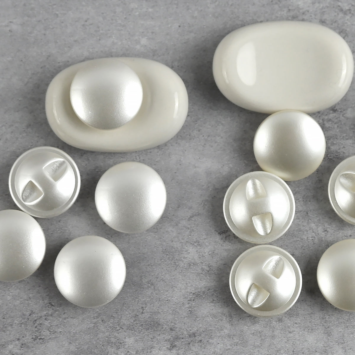 Bunli - DIY 10 Pack Glossy Round Shank Button
