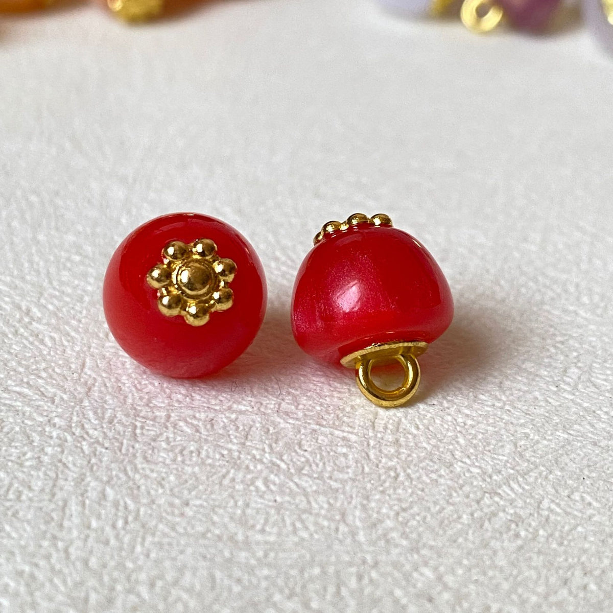 Bunli - DIY 10 Pack Apple-Shaped Floral Shank Button