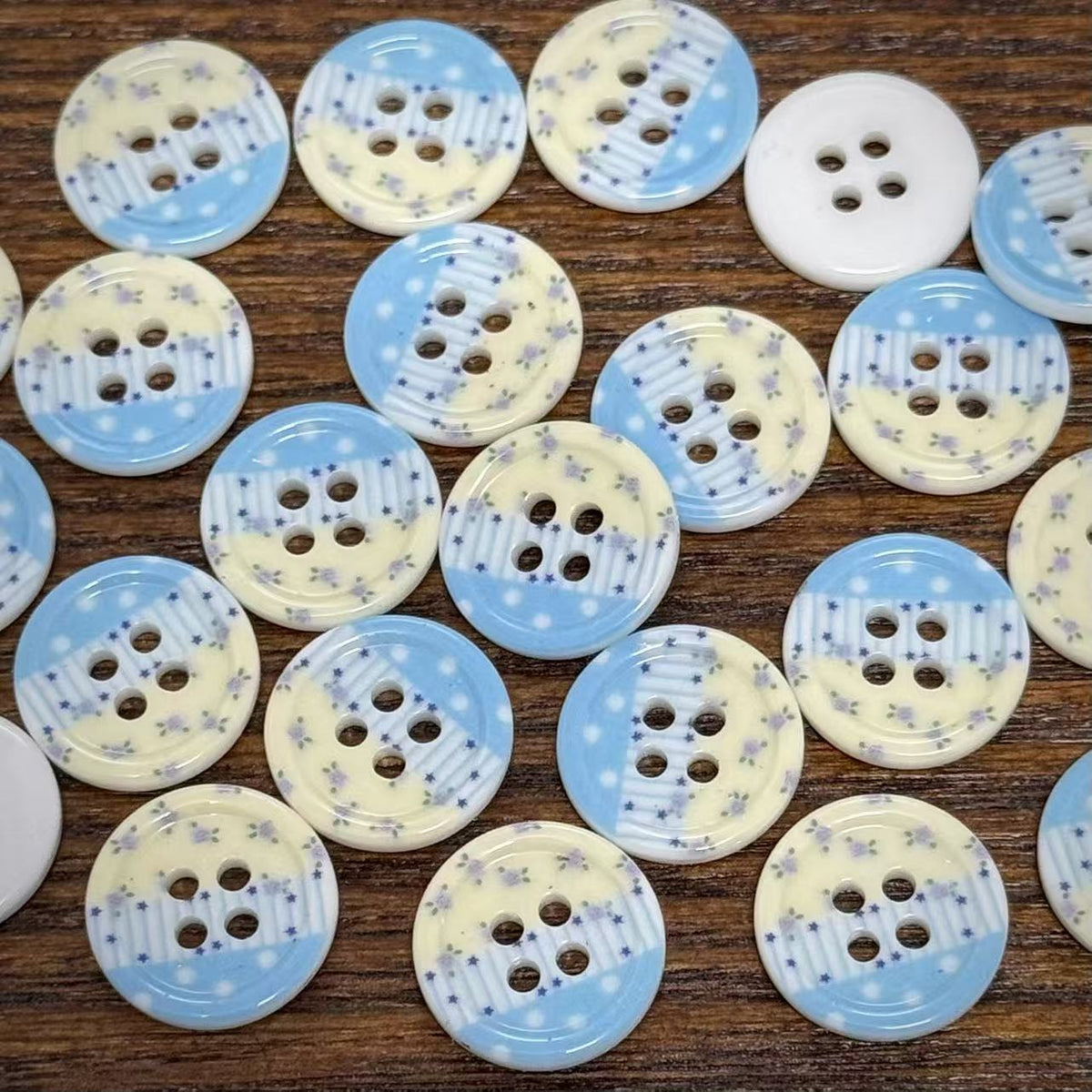 Bunli - DIY 10 Pack Purple Stripe Flower Four-Hole Button