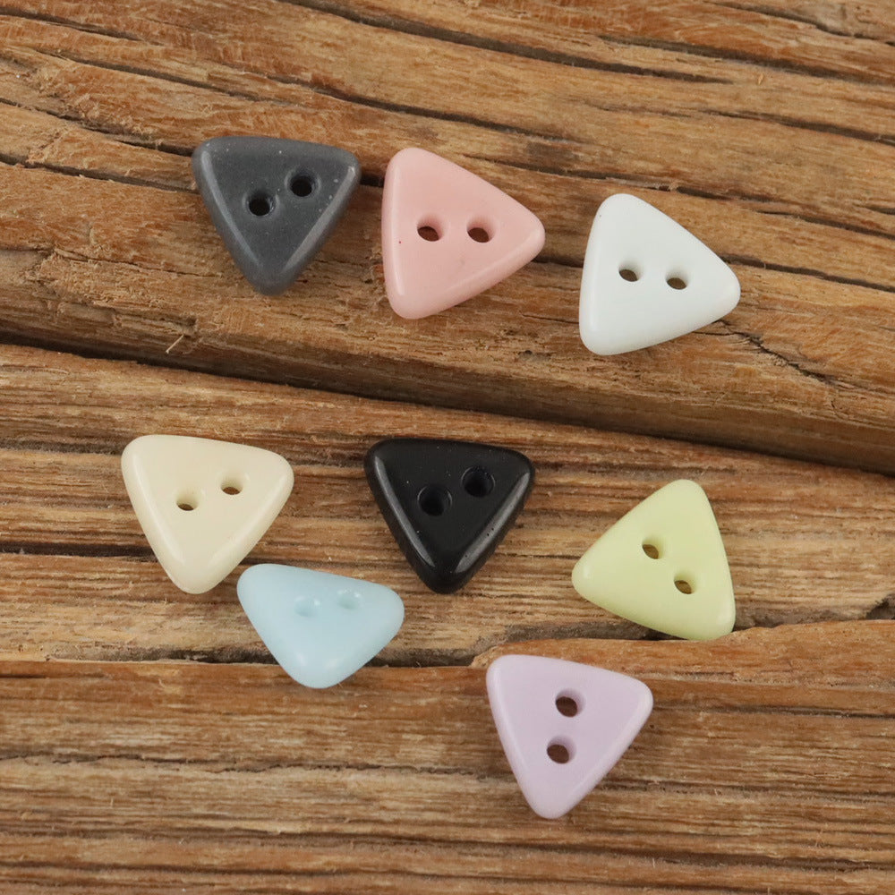 Bunli - DIY 10 Pack Solid-Tone Triangle Button