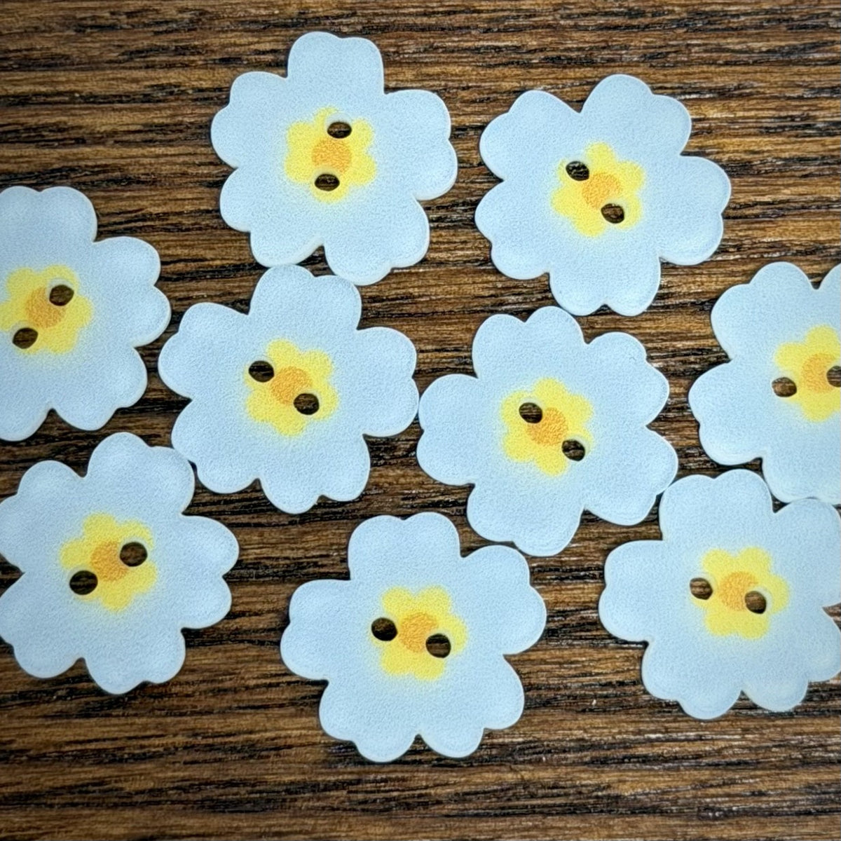 Bunli - DIY 10 Pack Daisy Two-Hole Button