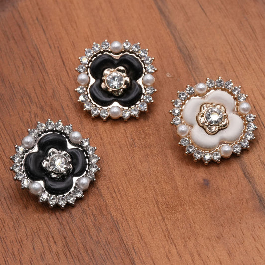 Bunli - DIY 10 Pack Floral Round-Center Buttons