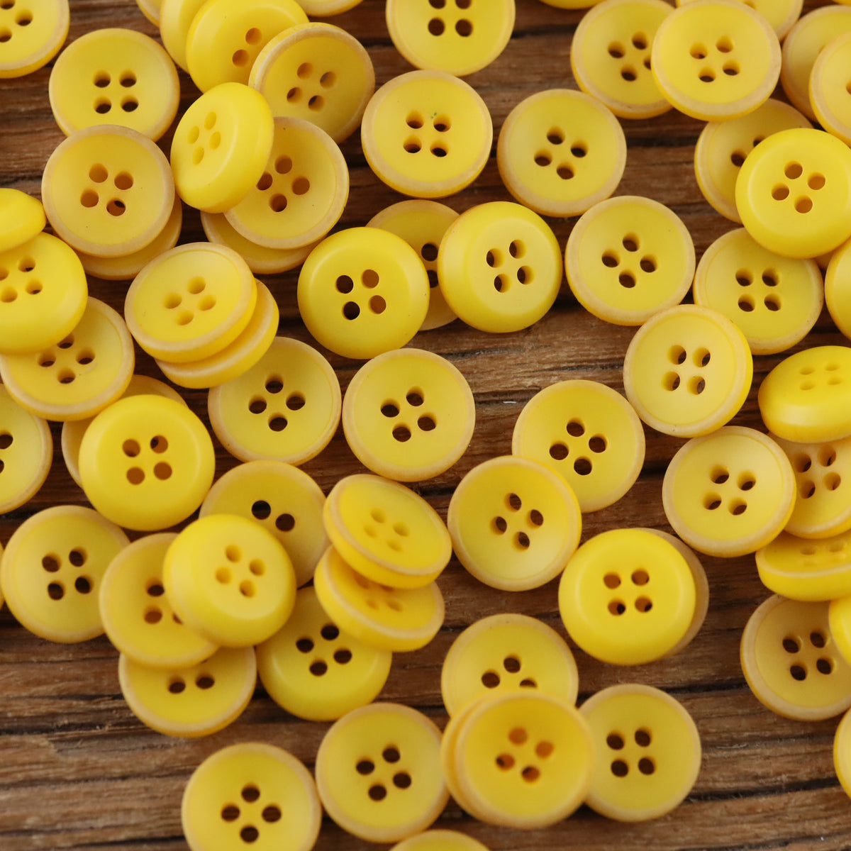 Bunli - DIY 10 Pack Matte Round Four Hole Button