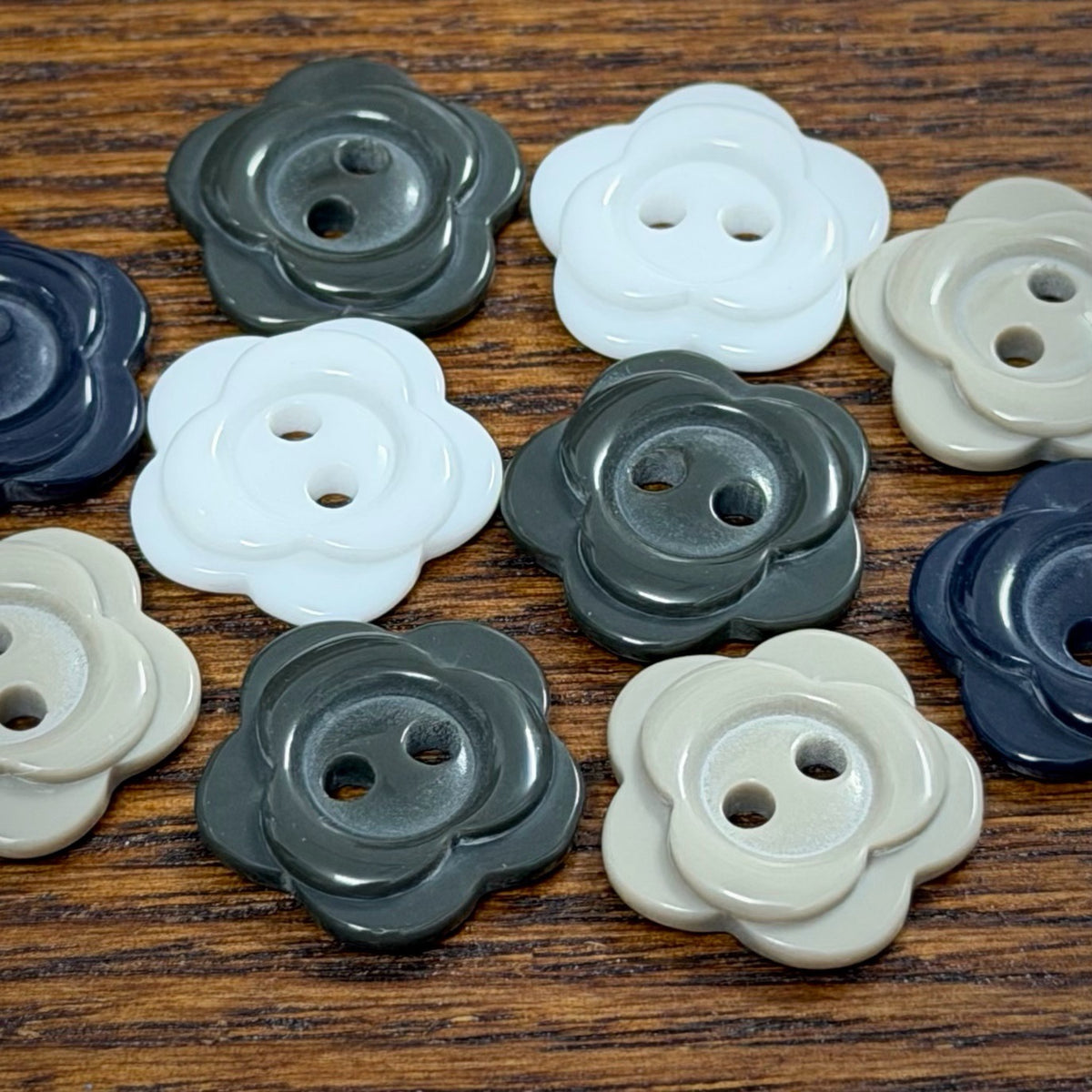 Bunli - DIY 10 Pack Layered Five-Petal Flower Button