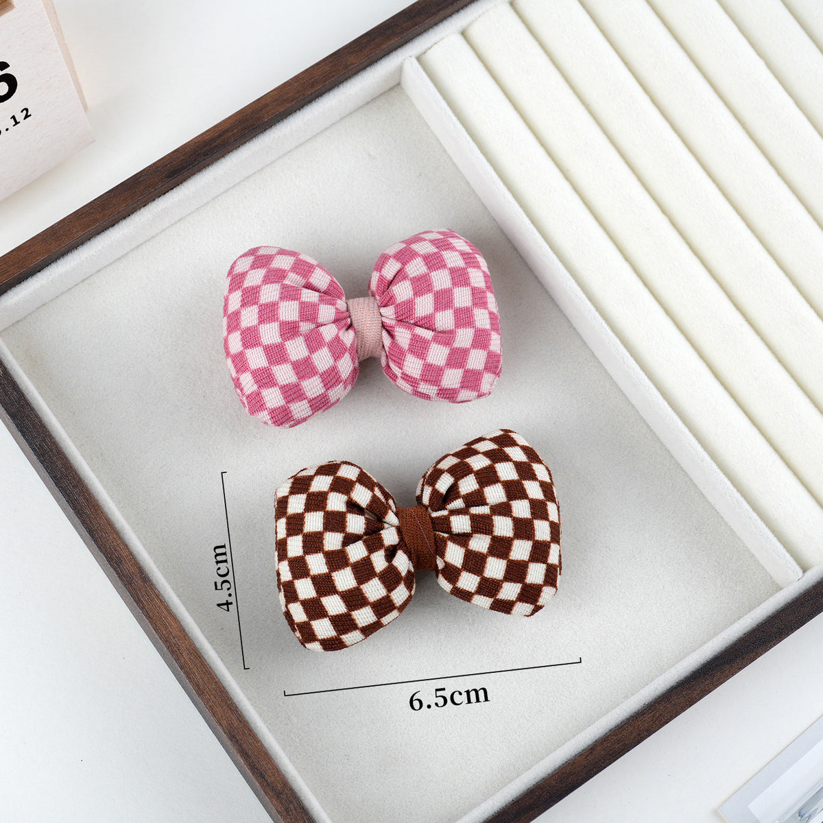 Chivy - Plaid Checker Bow Embellishment Accessory