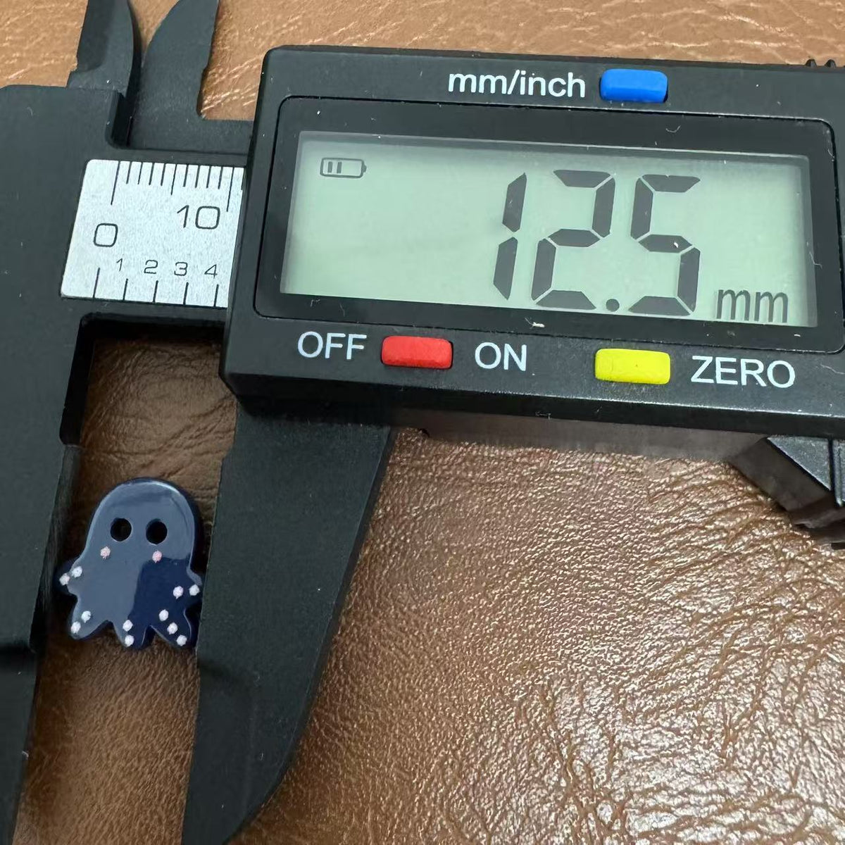 藏青色可爱波点墨鱼卡通动物扣子衬衫针织开衫毛衣手工diy装饰扣