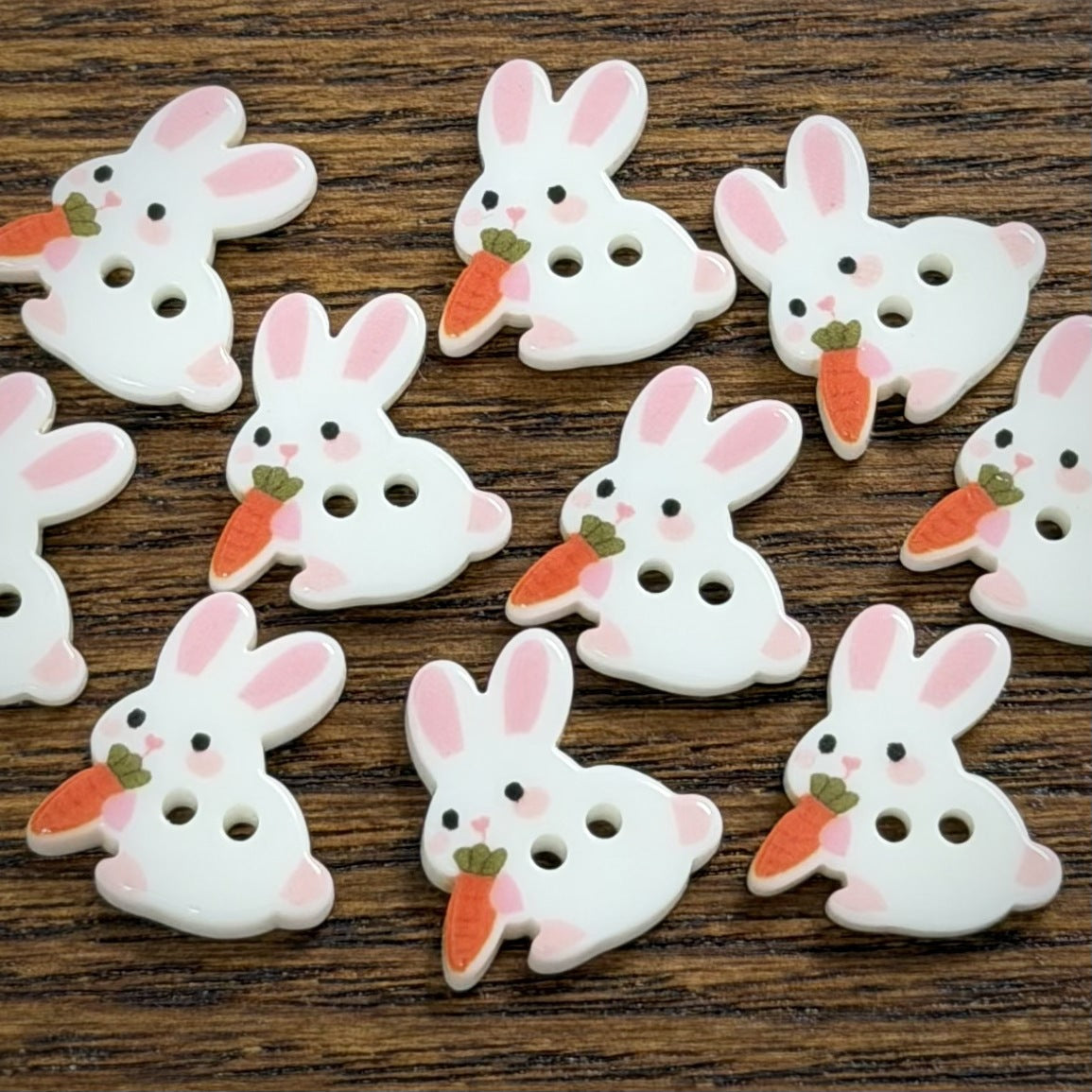 Bunli - DIY 10 Pack Carrot Bunny Two-Hole Button