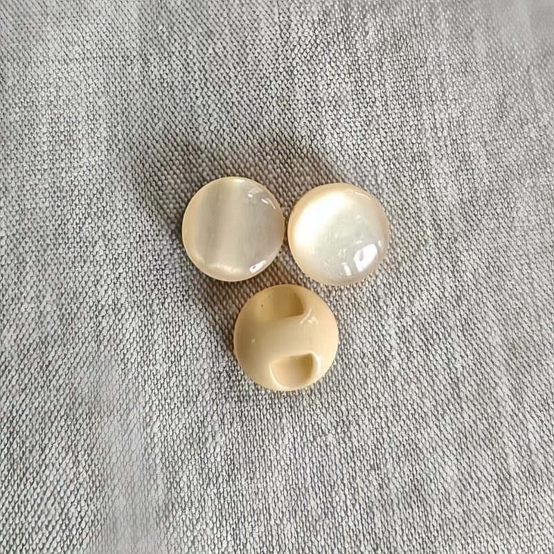 批发彩色珠光蘑菇扣树脂纽扣毛呢大衣扣子圆形小抛面暗脚手缝扣