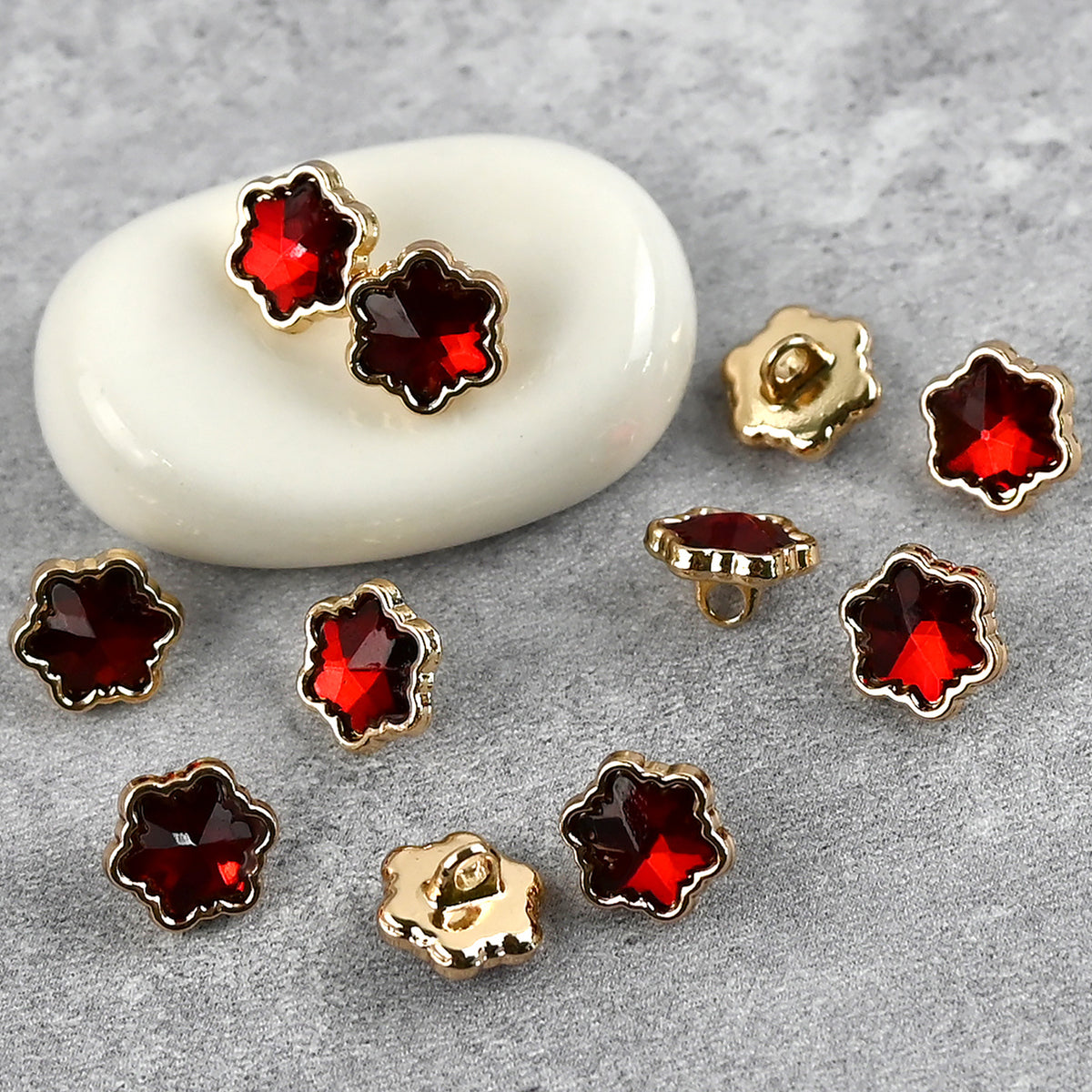 Bunli - DIY 10 Pack Faceted Flower-Shaped Button