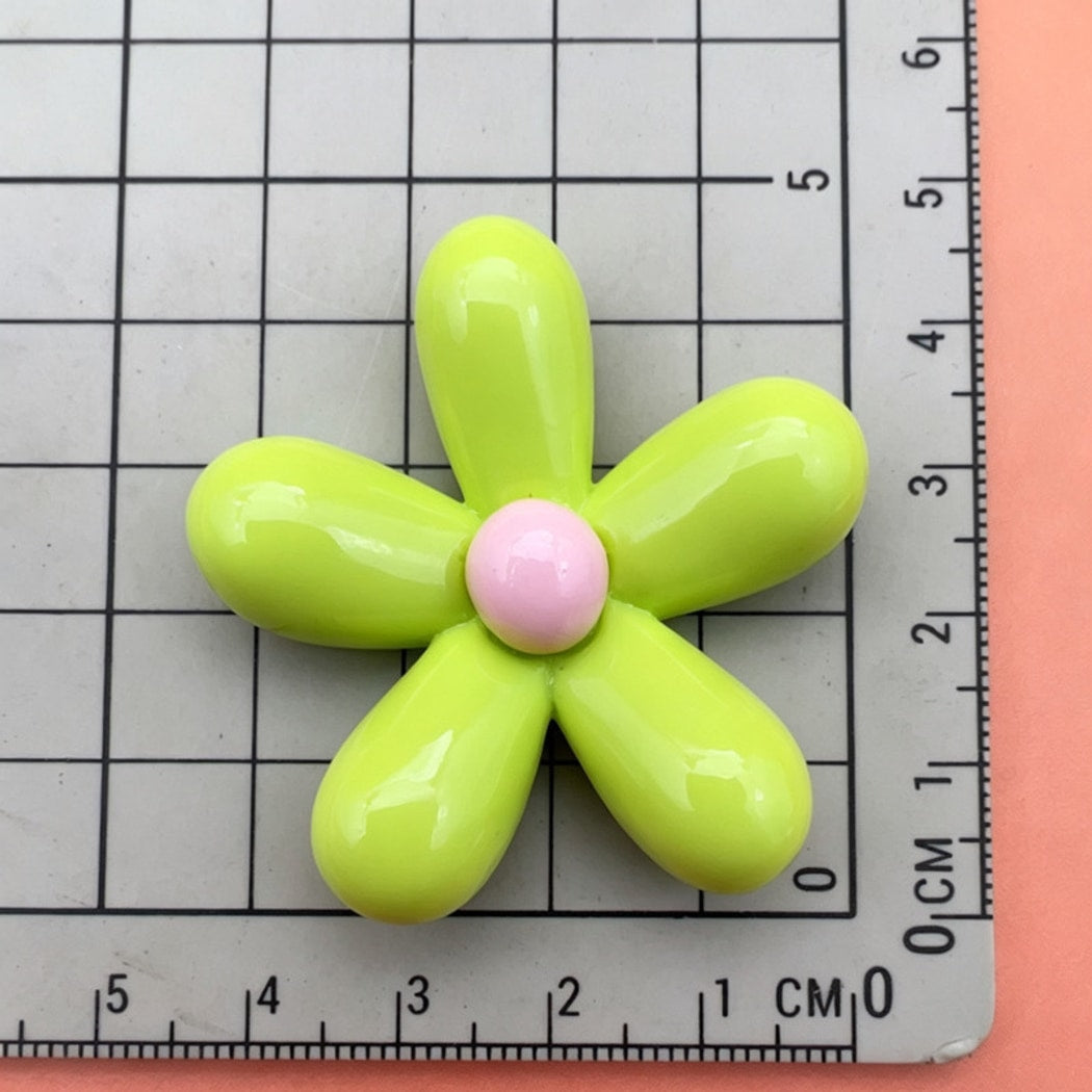 Chivy - DIY Glossy Petal Shape Plastic Accessory
