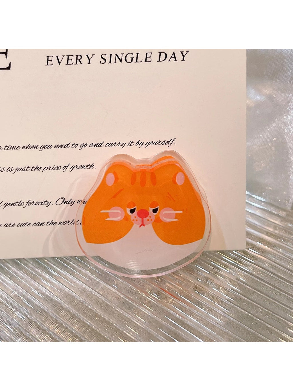 Clemi - Acrylic Animal Face Note and Book Page Planner Clip Oria & Co