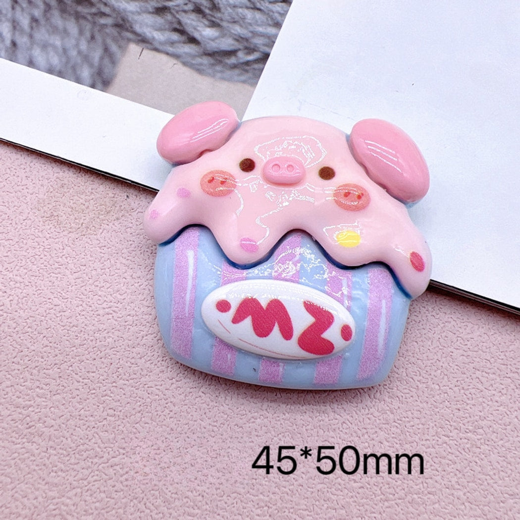 Chivy - Plastic DIY Cartoon Pig Dessert Theme Accessory