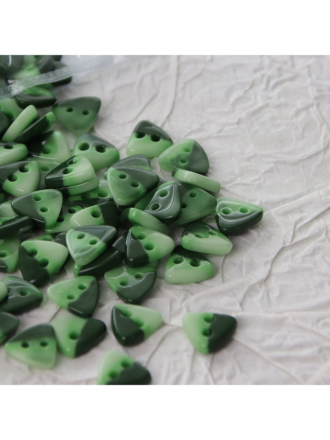 Bunli - 10 Pack Gradient Ceramic Two Hole Sewing Button Oria & Co