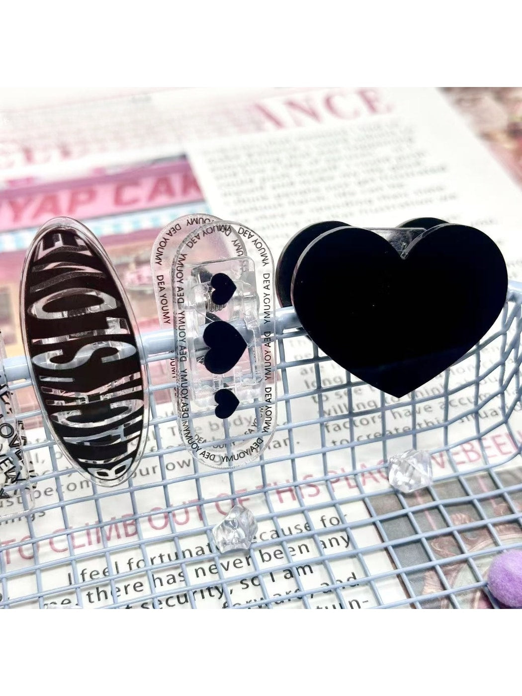 Clemi - Transparent Text Pattern Acrylic Note Holder Clip Oria & Co