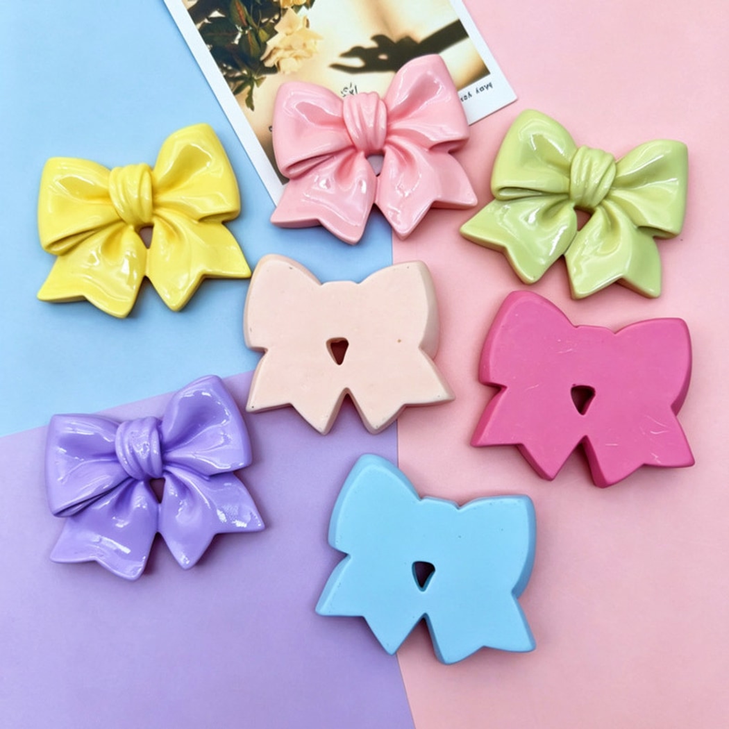 Chivy - DIY Glossy Plastic Bow Accessory
