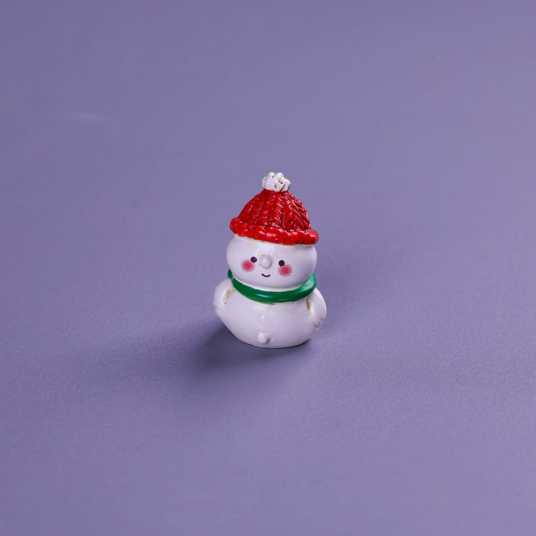 Objella - Christmas Character Scene Miniature