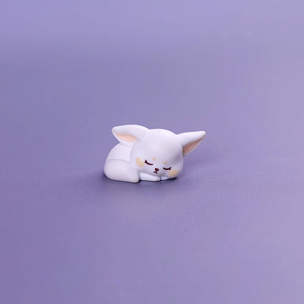 Objella - Tiny Orange Four-Pose Fox Figurine