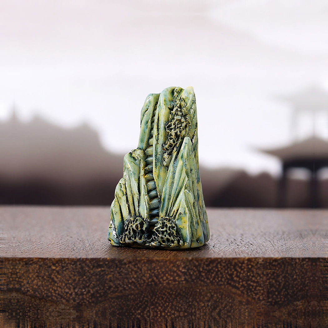 Objella - Colorful Faux Rock Aquarium Miniature