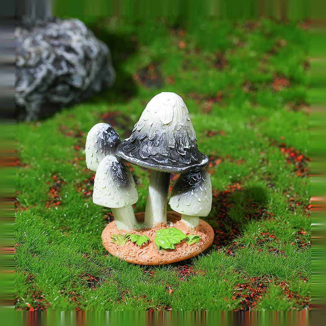 Objella - Moss Garden Eight-Mushroom Figurine