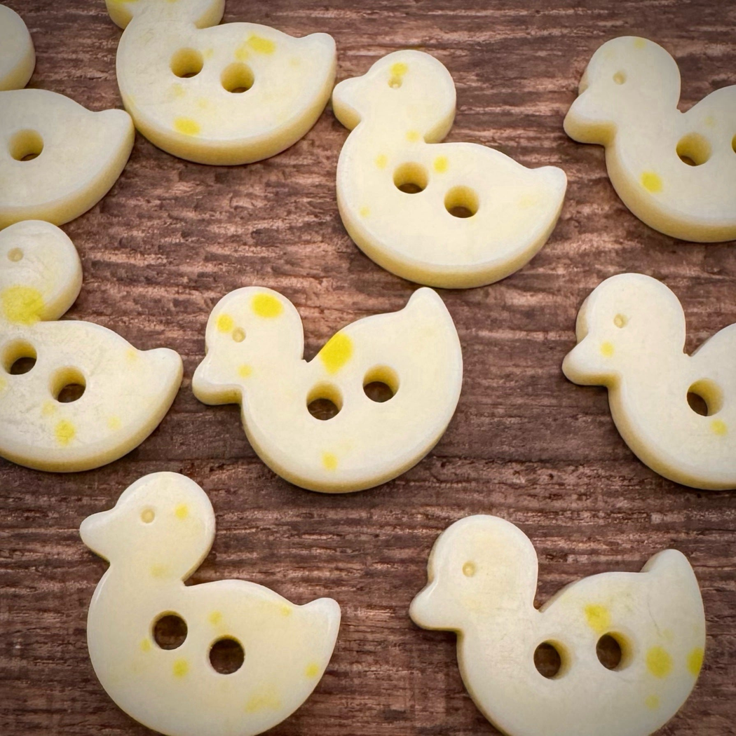 Bunli - DIY 10 Pack Yellow Duck Shaped Button