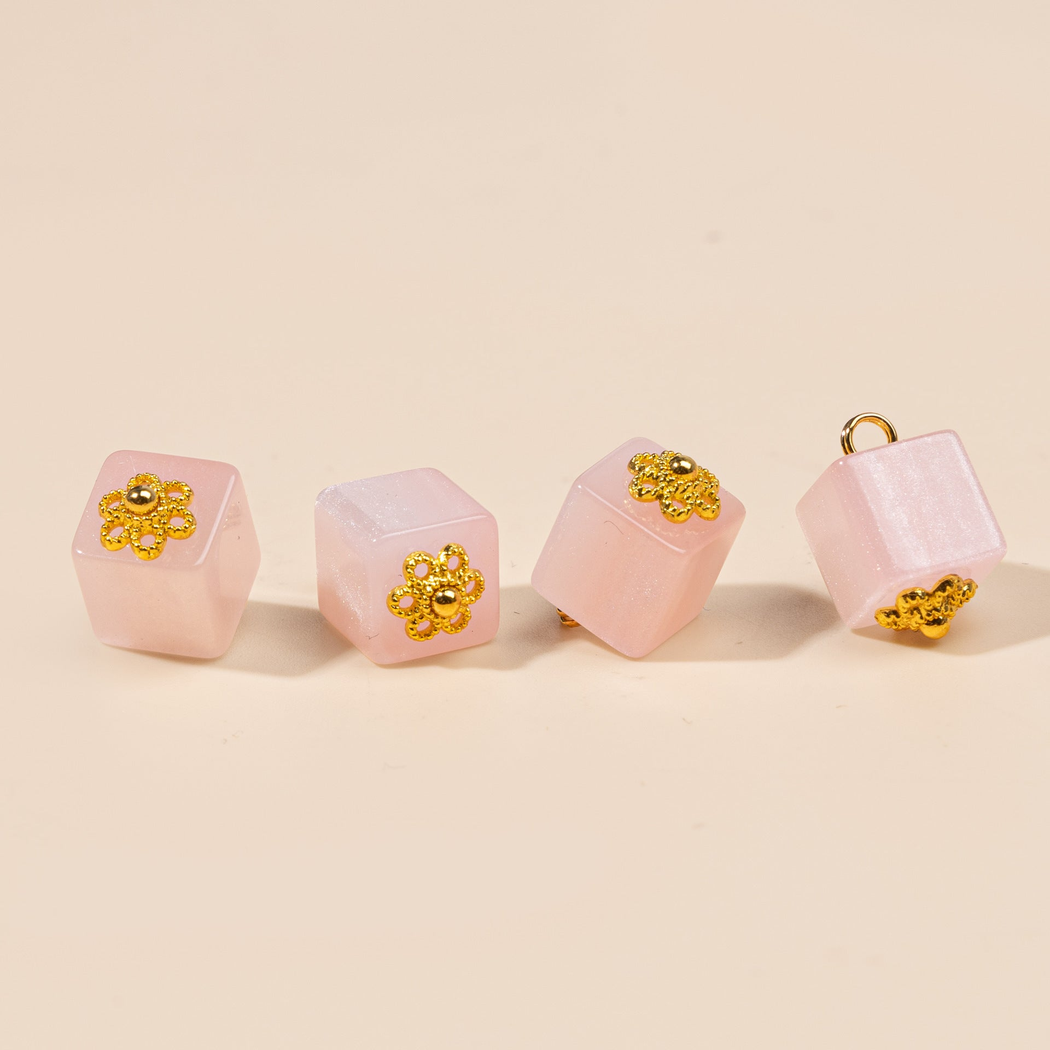 Bunli - DIY 10 Pack Marbled Cube Floral Button