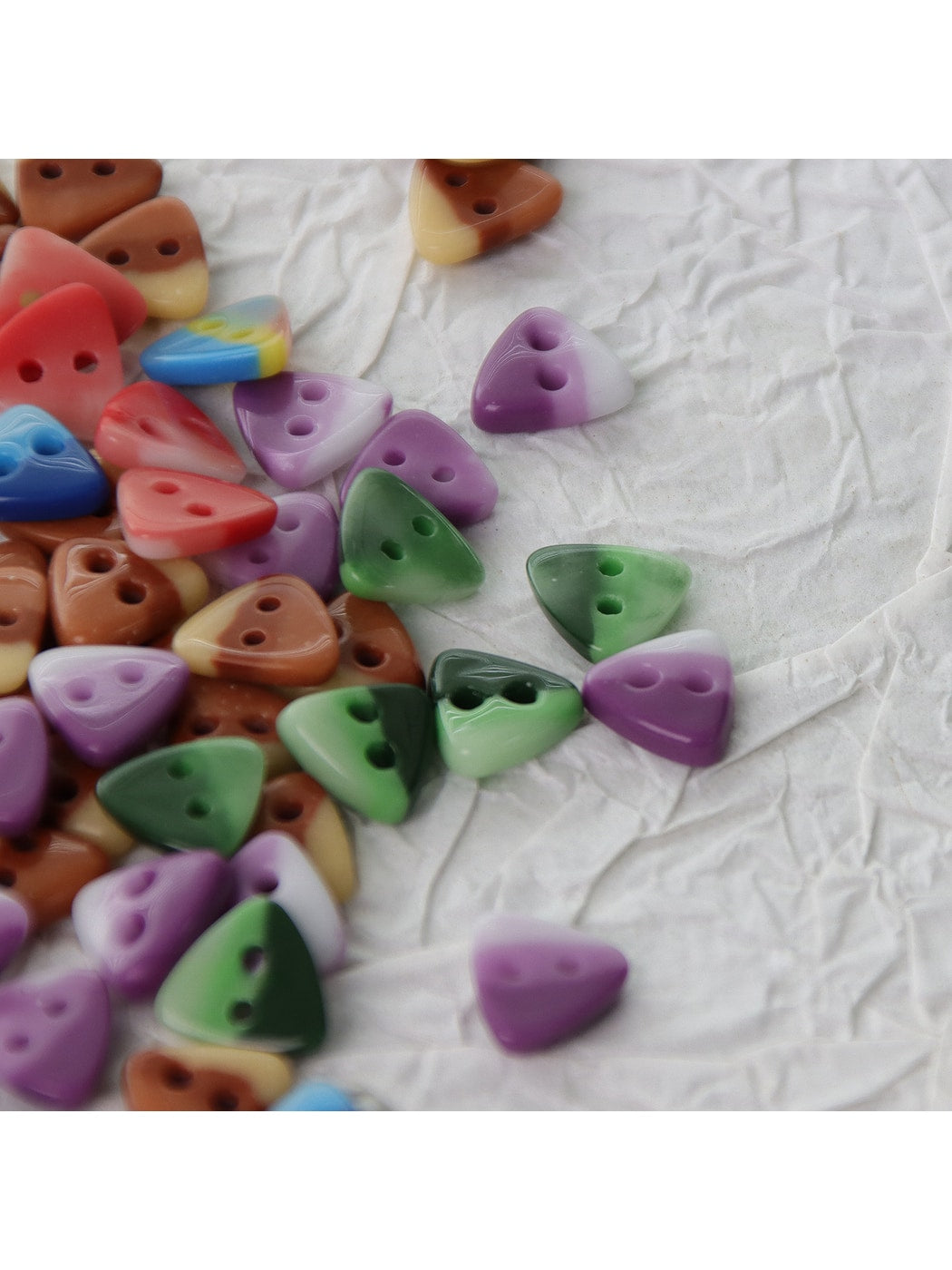 Bunli - 10 Pack Gradient Ceramic Two Hole Sewing Button Oria & Co