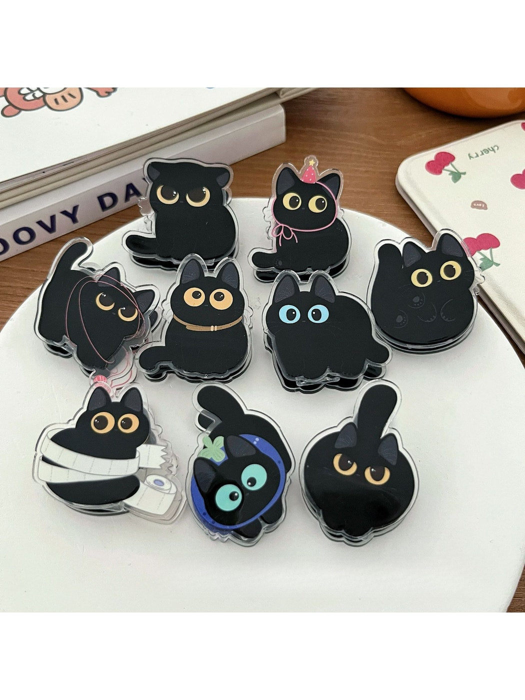 Clemi - Acrylic Black Cat Cartoon Memo Planner Clip Oria & Co