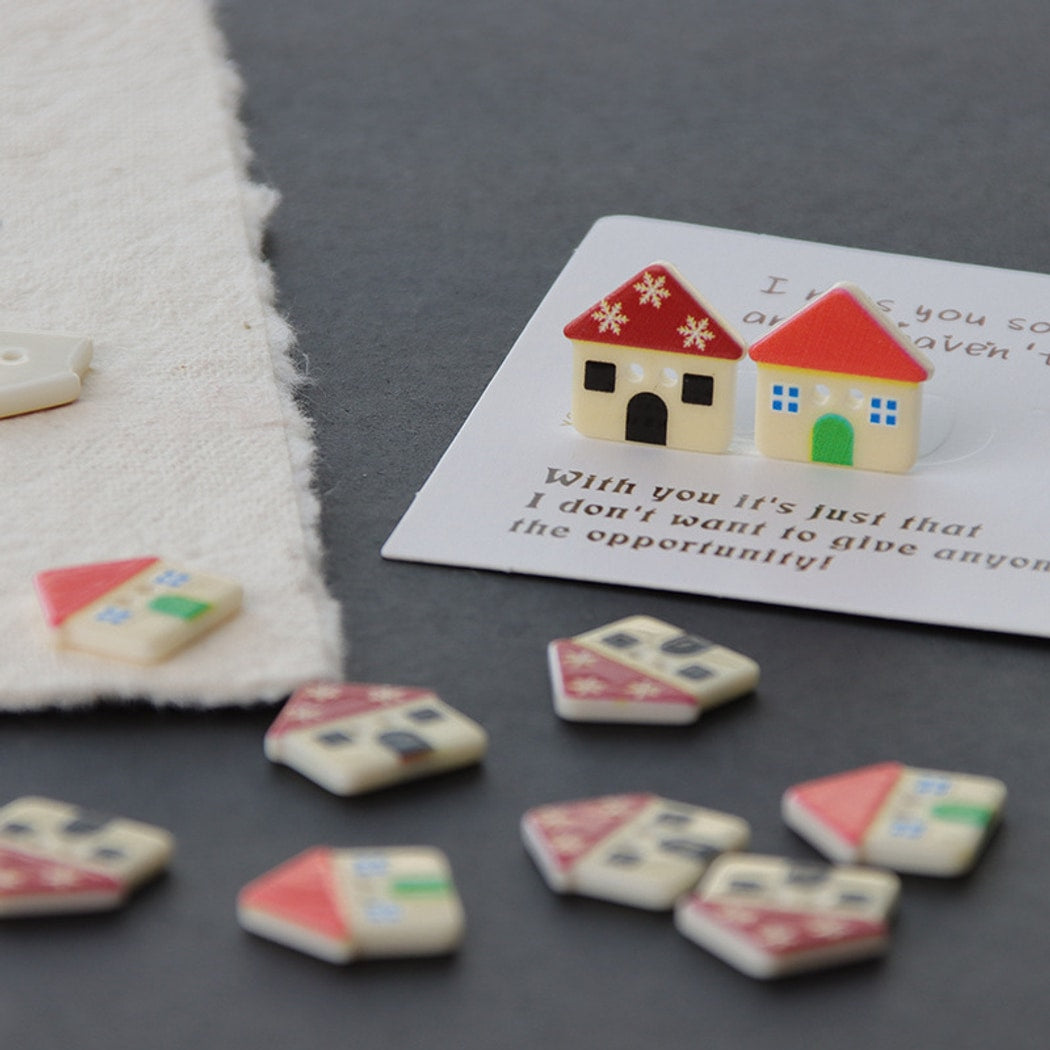 Bunli - DIY 10 Pack House Shape Two Hole Buttons