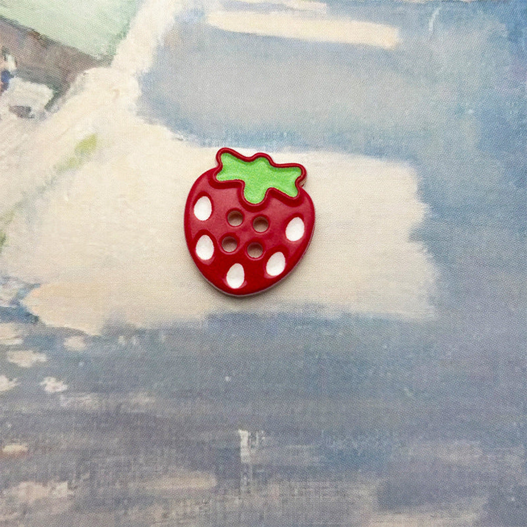 Bunli - DIY 10 Pack Polka Dot Strawberry-Shaped Four-Hole Button