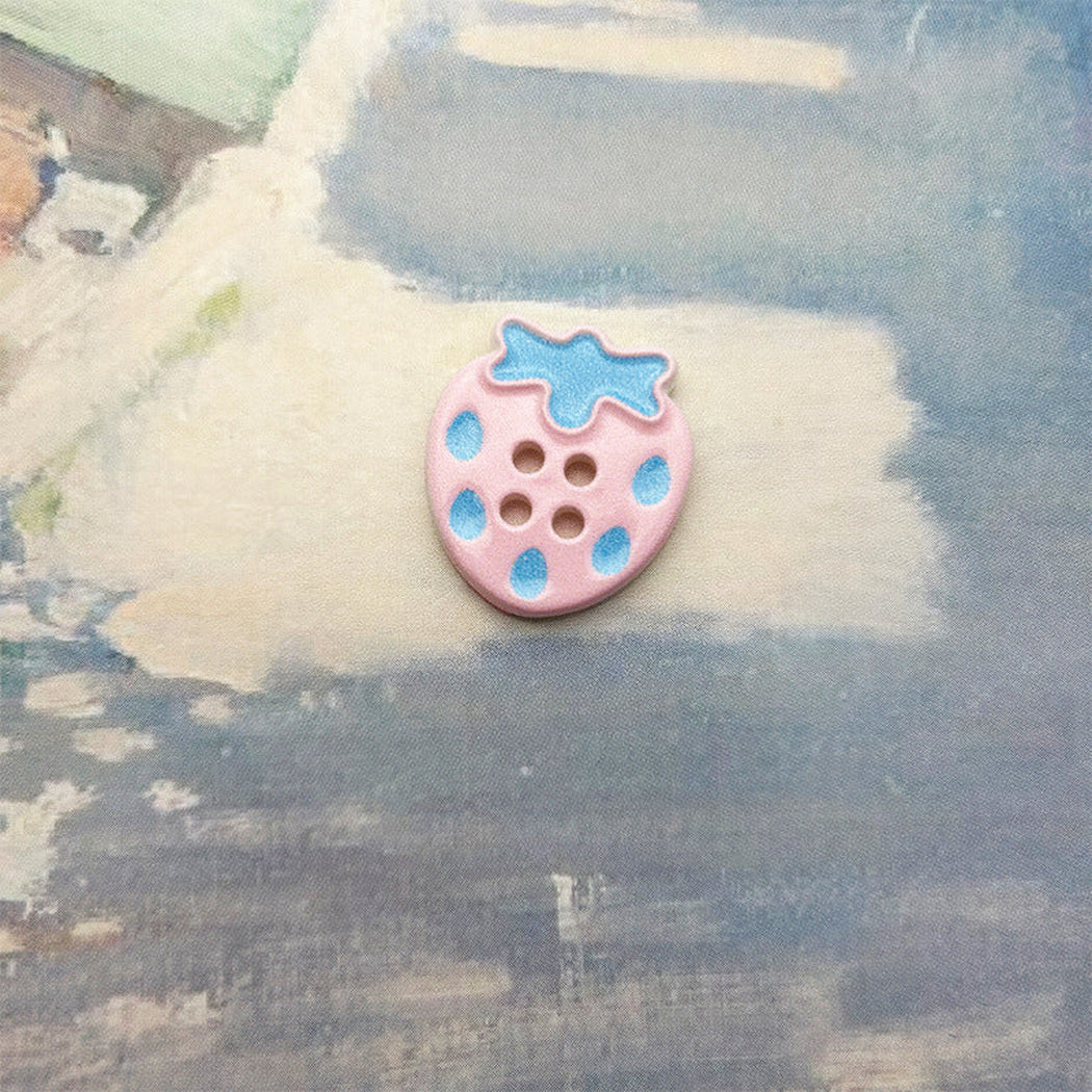 Bunli - DIY 10 Pack Polka Dot Strawberry-Shaped Four-Hole Button