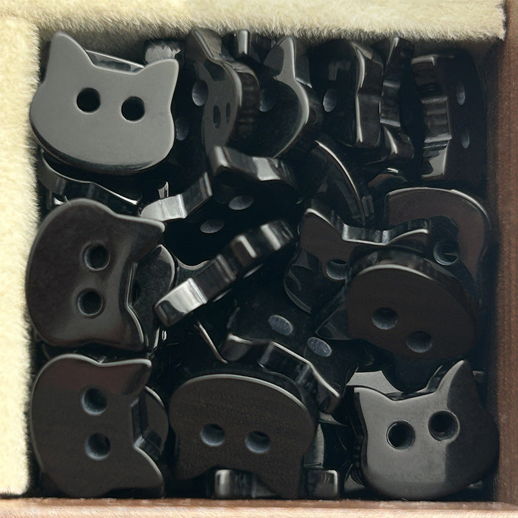 Bunli - DIY 10 Pack Cat-Shaped Two-Hole Button
